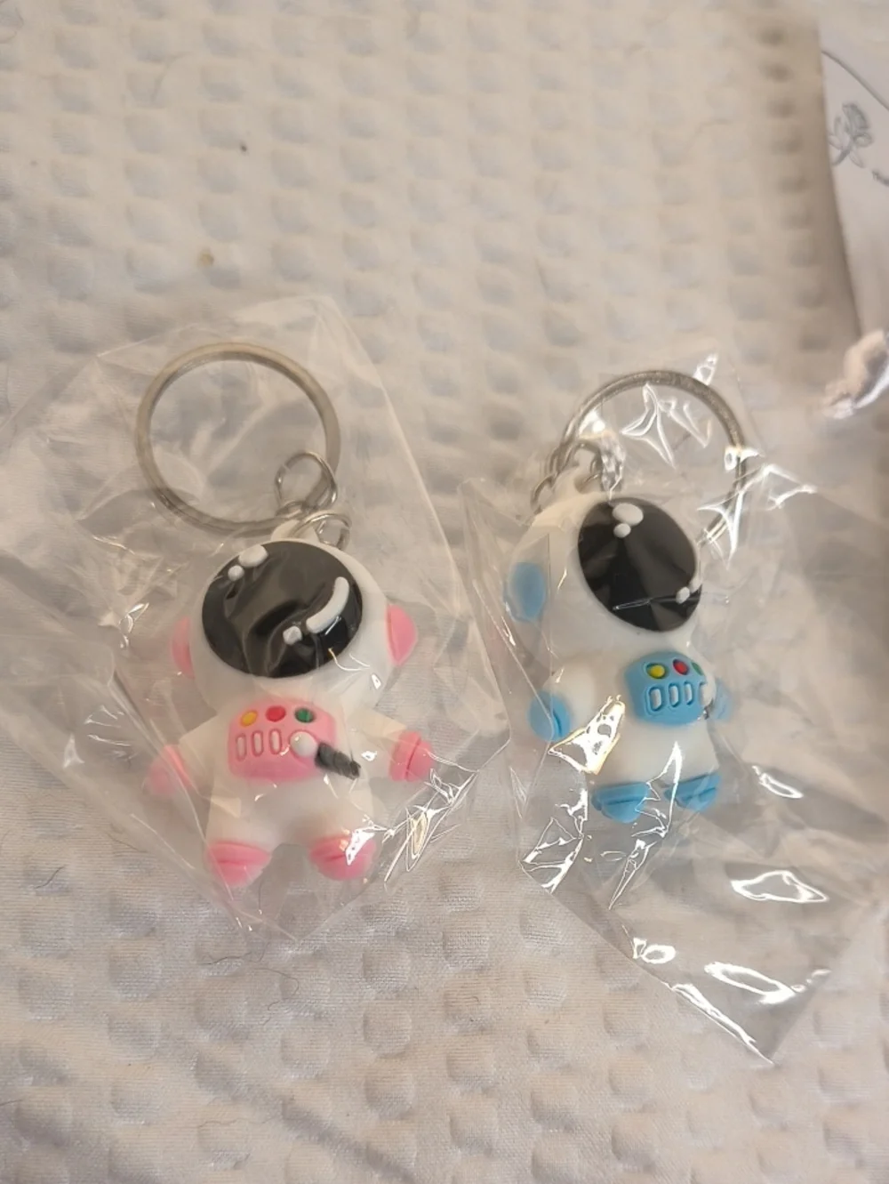 Cute Astronaut Keychain Duo - Pink & Blue With Dustbag